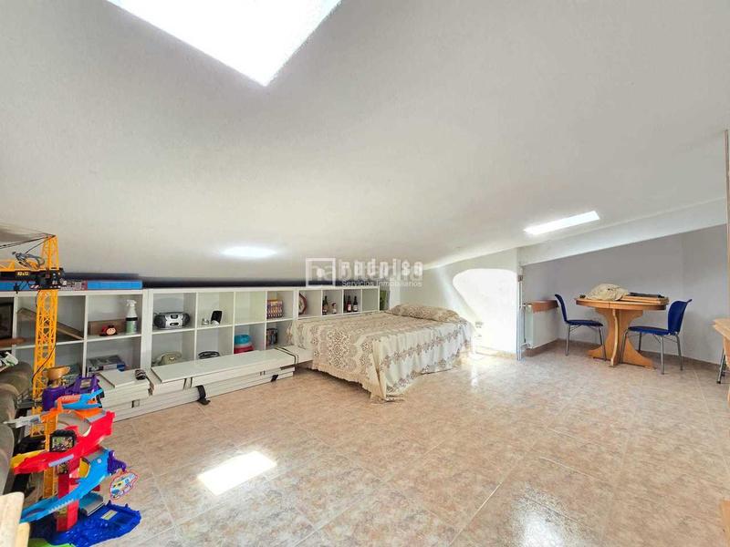 Foto 10835e09-ecb3-498e-bfa8-f6c53425d51f. Haus mit heizung in Cercedilla