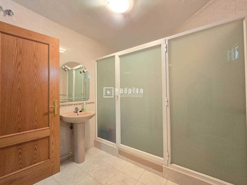 Foto 64a53962-c00c-438e-b929-2dd624decdde. Haus mit heizung in Cercedilla