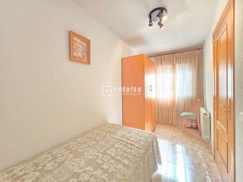 Foto 6b0e249a-50f7-4d3c-9515-403d33dddb92. Haus mit heizung in Cercedilla