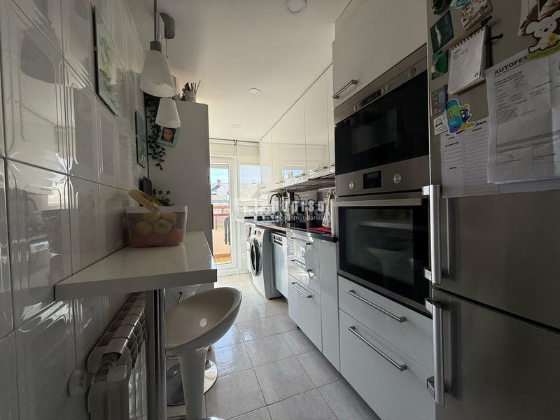 Foto c6b05790-5d59-41a2-8523-b2e95de9c2fa. Appartamento con riscaldamento parcheggio piscina in Collado Villalba