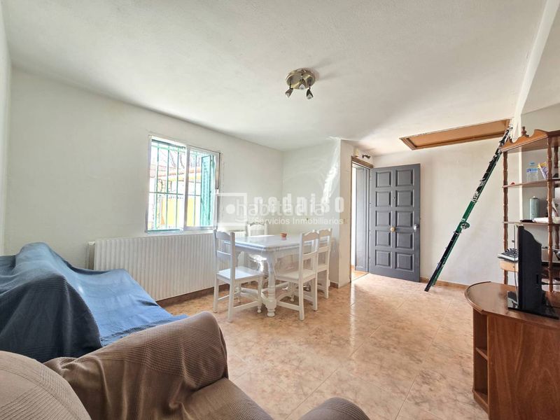 Foto 3512fbc6-6a4e-4a4f-ad92-4f9656cc8249. Casa amb calefacció a Cercedilla