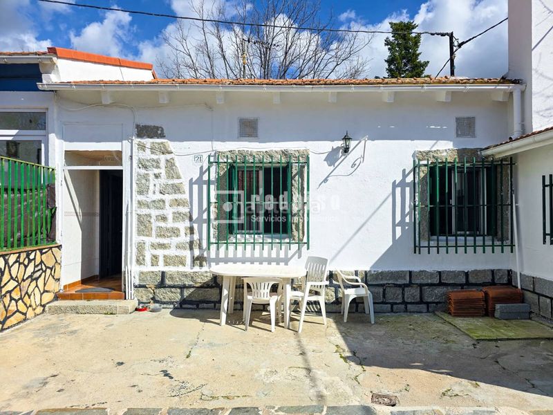 Foto 470d1387-1004-4d1b-ab34-4fdc10aca335. Casa amb calefacció a Cercedilla