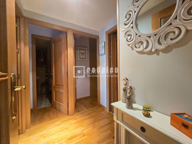 Foto a20707f2-117a-440a-9b18-a9f425a73de1. Pis amb calefacció piscina a Parque de la Coruña-Las Suertes Collado Villalba