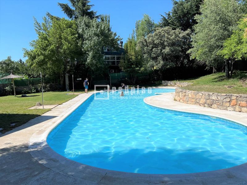 Foto 6fae3941-a9b9-4143-9d40-899d5459cf2e. Pis amb calefacció piscina a Parque de la Coruña-Las Suertes Collado Villalba