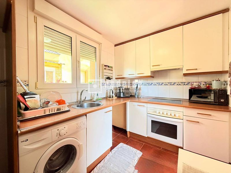 Foto 0a23c5a9-351c-4c3e-8ba2-4250f37149b9. Xalet amb calefacció aparcament a Los Ángeles de San Rafael Espinar (El)