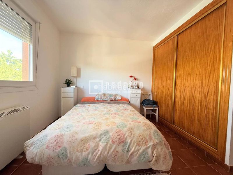 Foto 206313e7-db9e-40f0-a058-e6909ffed0df. Xalet amb calefacció aparcament a Los Ángeles de San Rafael Espinar (El)