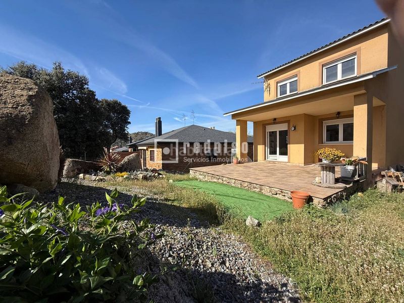 Foto b61ccbd5-f035-43e7-9833-c383f1c24b83. Xalet amb calefacció aparcament a Los Ángeles de San Rafael Espinar (El)
