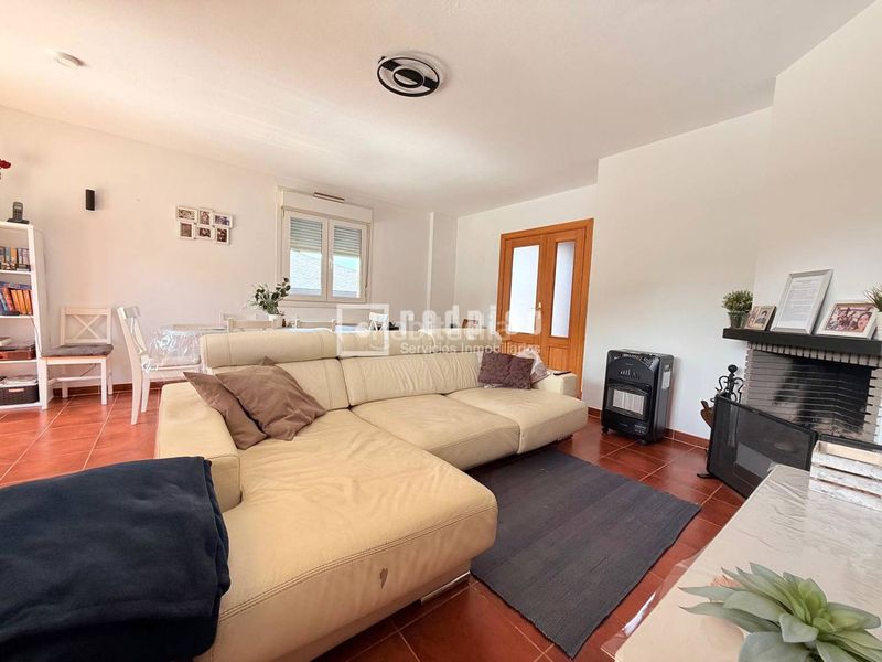 Foto b960398c-4f31-47ec-8335-e89de105f307. Xalet amb calefacció aparcament a Los Ángeles de San Rafael Espinar (El)