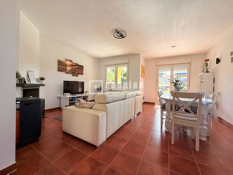 Foto ea8e2374-b88c-4e9e-8be2-7a9b3104e867. Xalet amb calefacció aparcament a Los Ángeles de San Rafael Espinar (El)