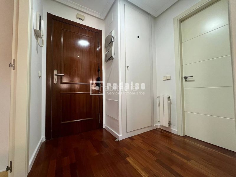 Foto 3a09bfbb-f0c3-45a6-a96b-da83c857d038. Pis amb calefacció aparcament a Carlos Ruiz Collado Villalba