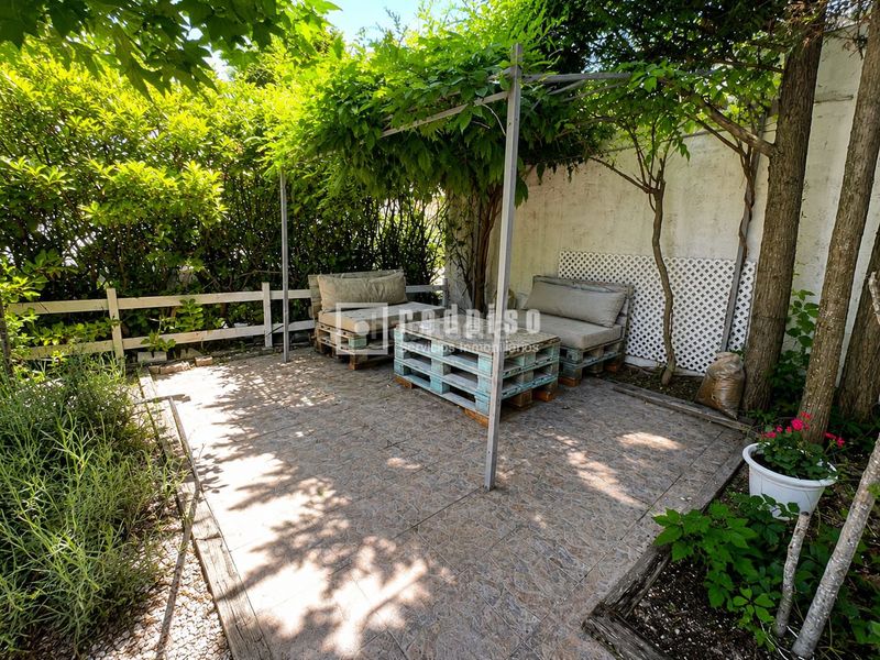 Foto 47fe42b3-d8a1-471a-9276-269c0f15f811. Affitto chalet con riscaldamento parcheggio piscina in Collado Mediano