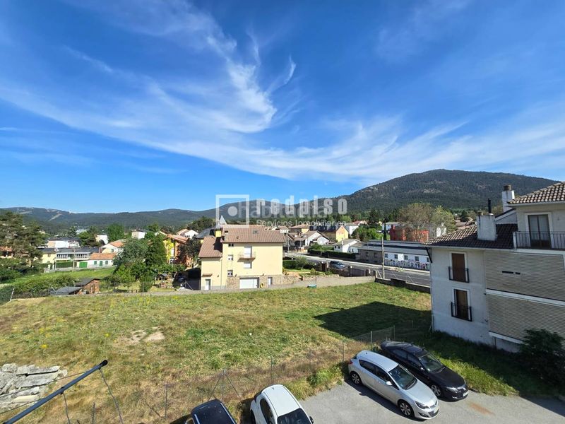 Foto a245694d-3334-479c-be57-2ff36b028047. Dúplex amb calefacció a San Rafael Espinar (El)