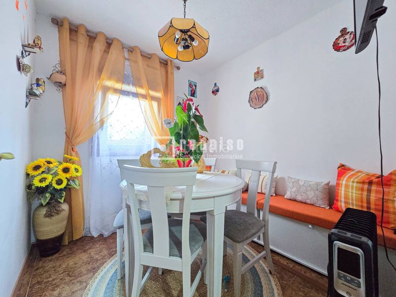 Foto d04a705b-6d01-4747-8761-16f5b595d7d4. Dúplex amb calefacció a San Rafael Espinar (El)