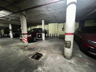 Lloguer Aparcament cotxe  Urbanización peñanevada i. Plaza de garaje en urbanización peñanevada i