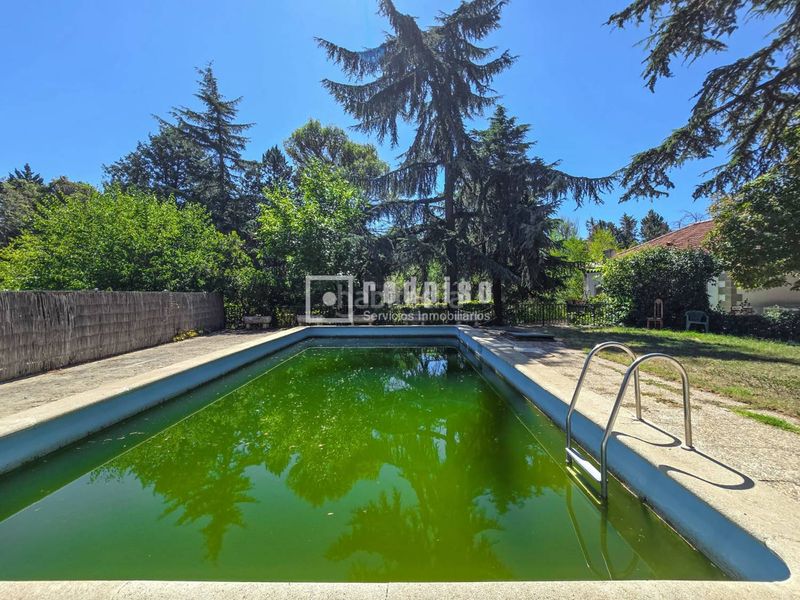 Foto 9ad7a268-d62e-4f2a-a38a-031a9a51d41b. Casa amb calefacció aparcament piscina a Parque de la Coruña-Las Suertes Collado Villalba