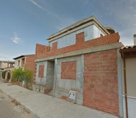 House in Llanos Del Caudillo