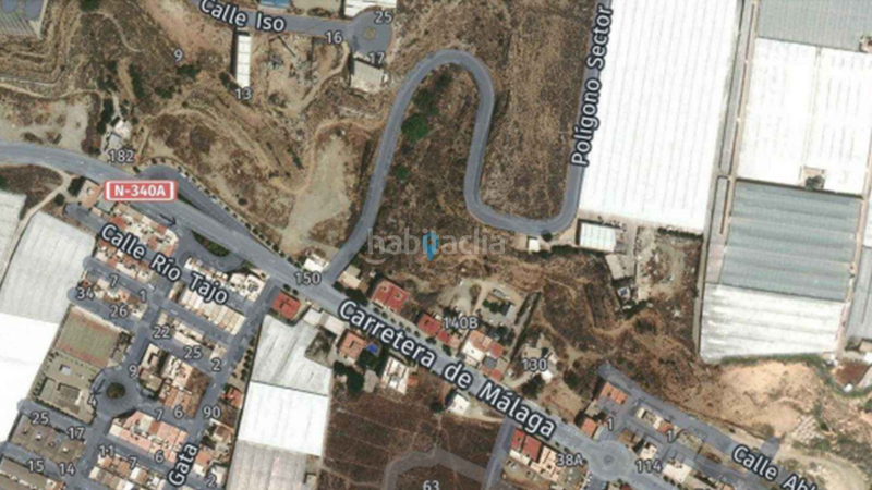 Foto dabefb52-e5e4-4be3-8e77-8f3af349ec04. Terreno residenziale in Balanegra