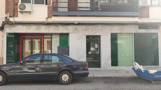 Local Comercial a Huerta de la Reina - Trassierra