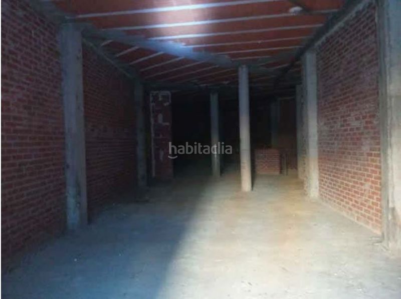 Foto 23b1a706-dfcf-498a-a077-d2a26a935f60. Local comercial a Mora