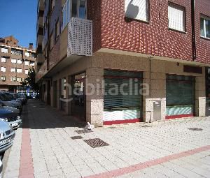 Foto 6199751f-3d01-4280-907c-ba1408581a18. Local comercial a Centro Ciudad León