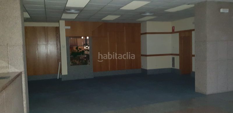 Foto c4747a9f-8625-491c-a8ad-304eae1ce61b. Local comercial a Toreno