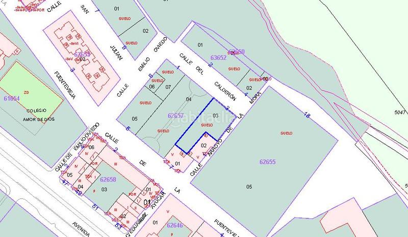 Foto fd6ae59e-e0eb-4696-baaf-8600c5aa2c00. Residential plot in Centro Ávila