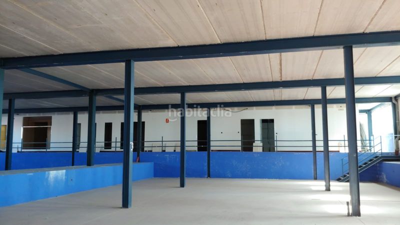 Foto 45f0b9f5-78f9-4072-84d5-27ff2848150b. Local comercial a Cebolla