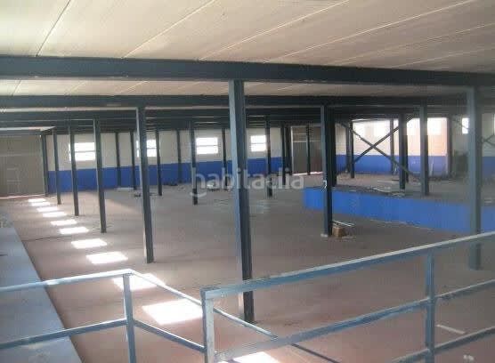 Foto 58c9e9b6-f05f-42a8-8aba-9126ddc20320. Local comercial a Cebolla