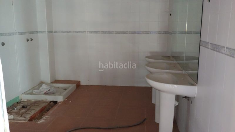 Foto 87a3db0d-7828-405e-911c-60b1b7d56dcb. Local comercial a Cebolla