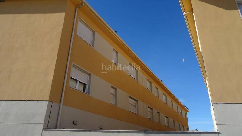 Foto d607ef69-7246-43e6-bc6d-d73ecc8c184b. Parking coche en Trijueque