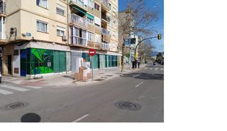Local Comercial en Parque Ayala - Jardín de la Abadía - Huelín