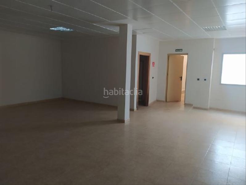 Foto a5b28caf-9d4d-4658-8cc8-710f9705cef9. Local comercial en Centro Histórico Gandia