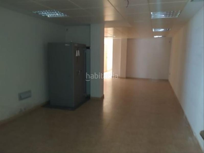 Foto f0fce7f0-5ff5-4700-8860-e0a3deba29de. Local comercial en Centro Histórico Gandia