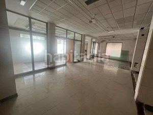Foto 4bc479fe-b643-447b-af99-cba46dcf936c. Local comercial en Dosbarrios