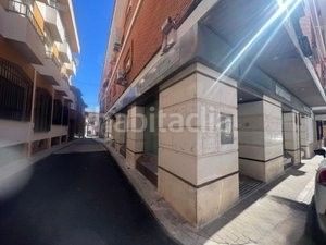 Foto e8c909b7-1b3c-4813-a4b8-10701f24c22b. Local comercial en Dosbarrios