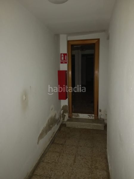 Foto ee9dfdae-b1f3-4e9f-9b48-4193b04b82ed. Local comercial a Don Benito