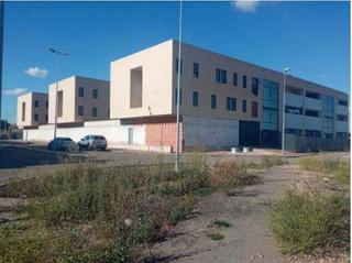 Aparcament cotxe a Torrijos