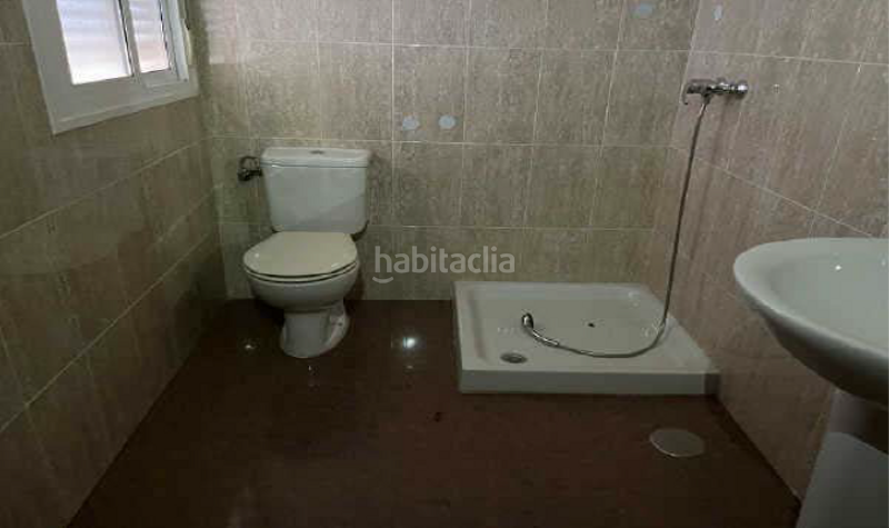 Foto 3861fa1f-a5ef-489b-a051-2d7376dd5219. Piso en Andújar