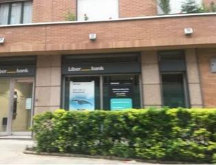 Locale commerciale in Viesques