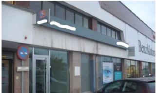 Locale commerciale in Tremañes