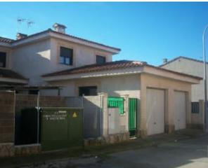 Casa a Lucillos