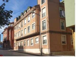 Aparcament cotxe a La Villa - Bazuelo