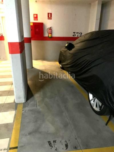 Foto c5ea3d0a-e5e5-48b4-ab42-a1c802452941. Aparcament cotxe a Zona de Punta Plata Estepona
