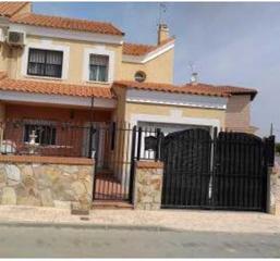 Maison à Albarreal de Tajo