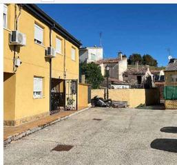 Aparcament cotxe a Brea de Tajo