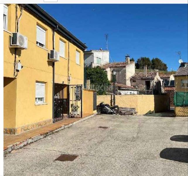 Foto 51cd697b-e426-4cfb-9796-afc8cee610a9. Parking coche en Brea de Tajo