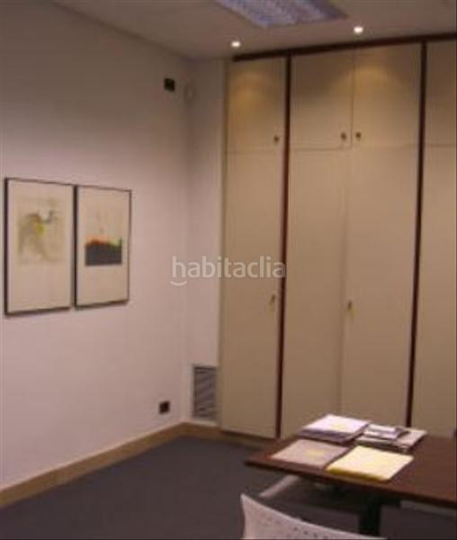 Foto b3a5be98-bf59-4f55-88e4-d3aa6eacead7. Local comercial en Zona Alta Ponferrada