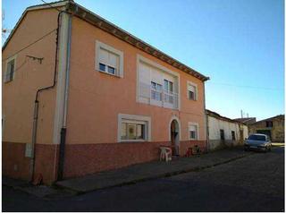 Casa a Cabeza de Béjar (La)