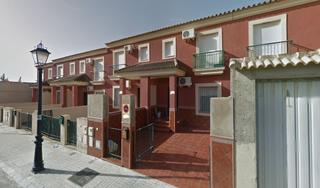 Maison à Pilas