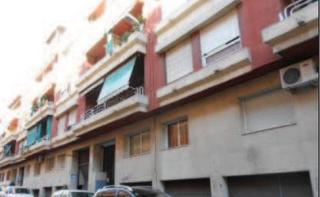 Aparcament cotxe a Marianao